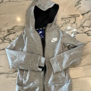 Four size 5 boys sweatshirts